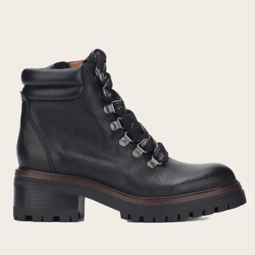 Gentle Souls Kenneth Cole Brenna 2.1 lug sole Combat Boot size 9.5 new!!